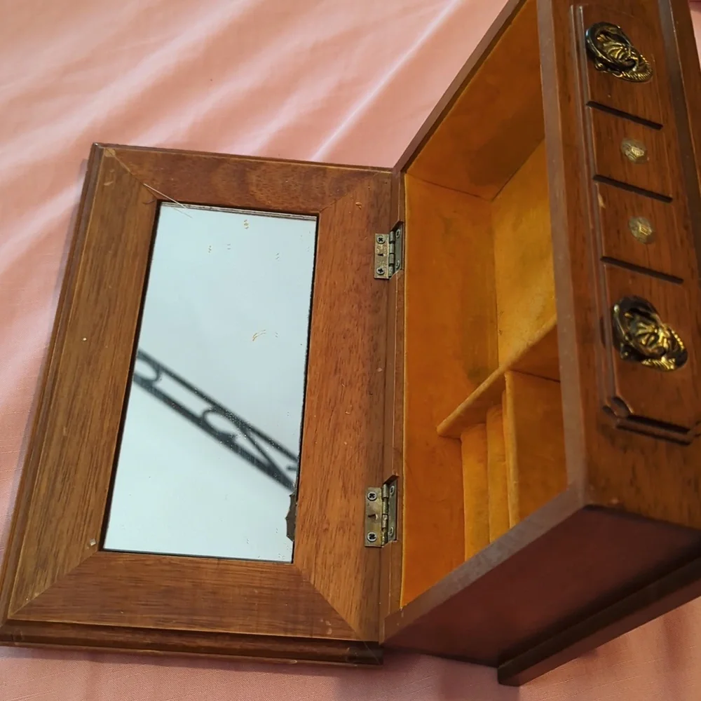 Vintage S. Sper Bijou Wooden Jewelry Box with Family Crest